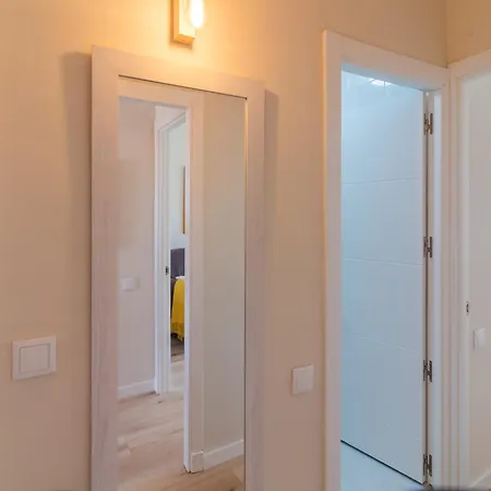 El Papimba De A 150 Metros De La Playa Celorio (Llanes)