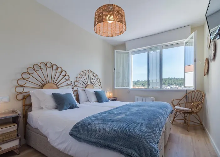 El Papimba De A 150 Metros De La Playa Celorio (Llanes)